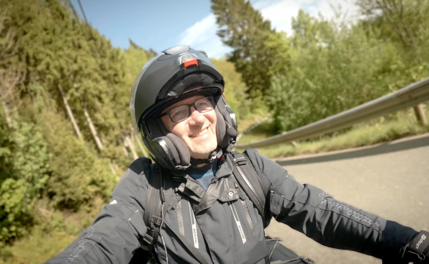 Budget Cap Nord à Moto Seul : 10 000 km, Coûts et Conseils Pratiques