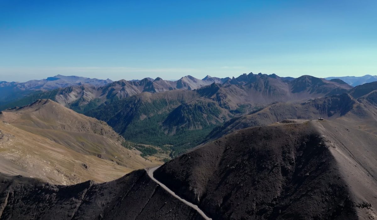 Alpes Aventure Festival 2025 — rassemblement moto d'aventure dans les Alpes